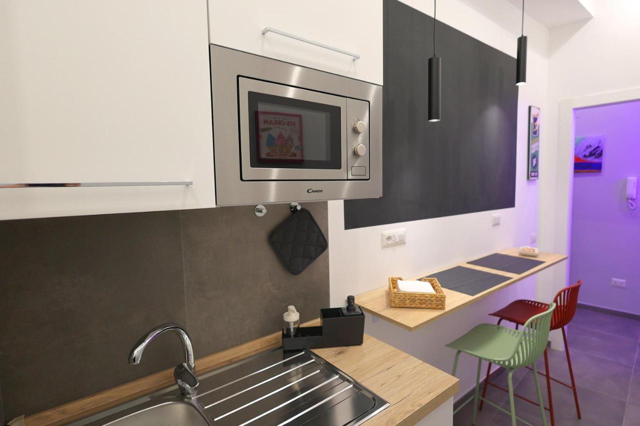 Napolitan Pop House Bed and Breakfast Εξωτερικό φωτογραφία